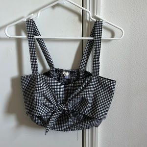 Black and white checkered crop top size M